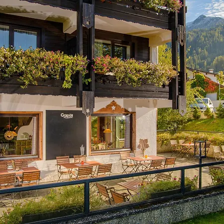 Aparthotel Mondi Hotel Axams