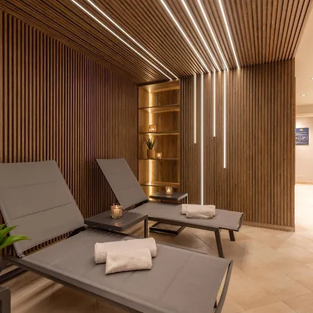 Aparthotel Mondi Hotel Axams 4*