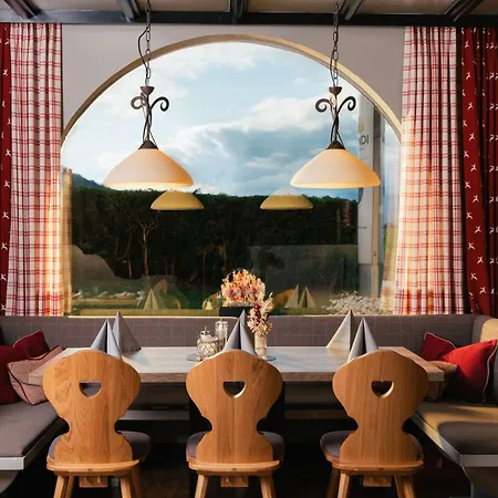 Mondi Hotel Axams 4* Axams